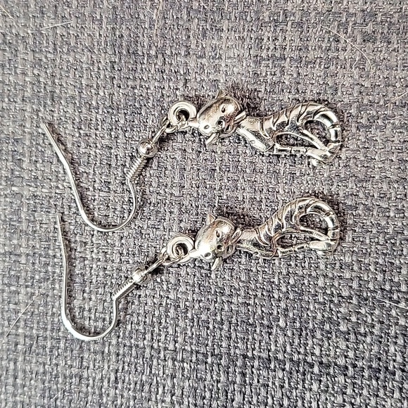 Silver-tone Dangle Cat Earrings - Picture 2 of 3